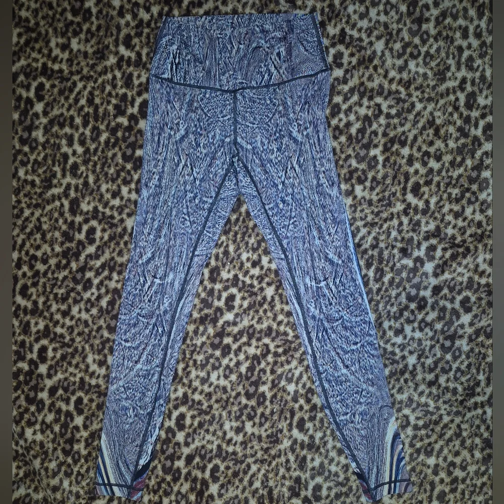 Lululemon Athletica Wunder Under High-Rise Leggings - Picture 6 of 12
